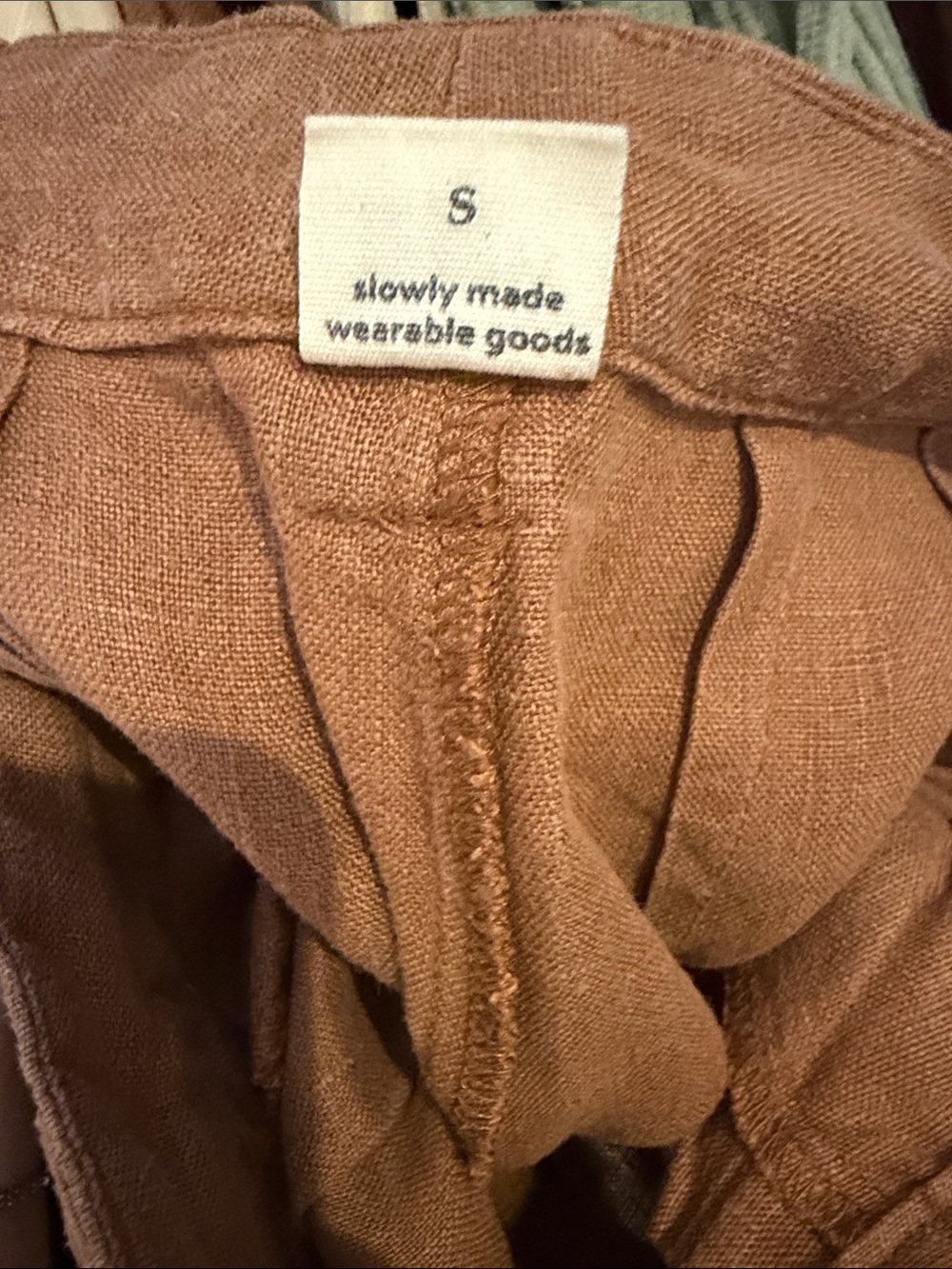 High-Rise Wide-Leg Trousers in Brown with matching top - Picture 4 of 6